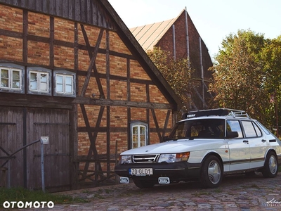 Saab 900 2.0 GLi