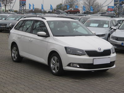 Skoda Fabia 2020 1.0 TSI 111467km Kombi