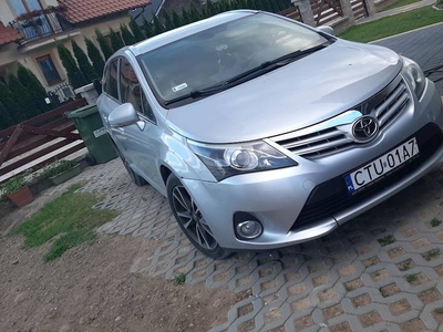 Sprzedam Toyota Avensis 2.0