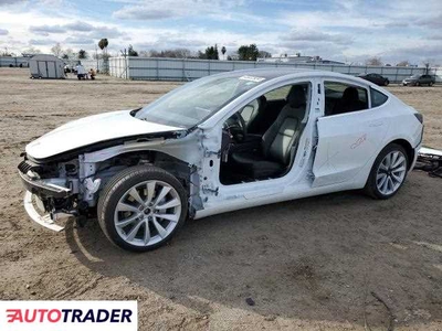 Tesla Pozostałe benzyna 2020r. (BAKERSFIELD)