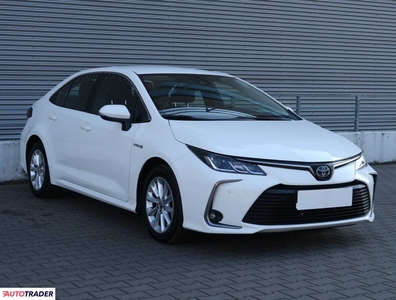 Toyota Corolla 1.8 120 KM 2021r. (Piaseczno)