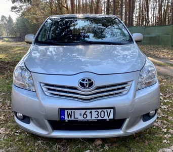 Toyota Verso Minivan 1.8 Valvematic 147KM 2011