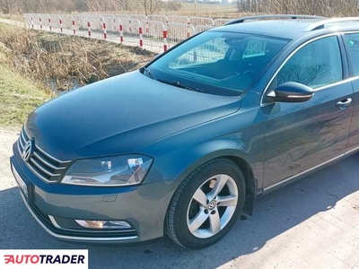 Volkswagen Passat 2.0 diesel 140 KM 2013r. (warszawa)