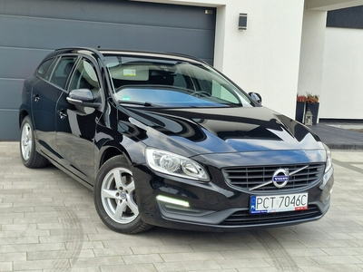 Volvo V60 I Kombi Facelifting 2.0 D2 DRIVE-E 120KM 2015