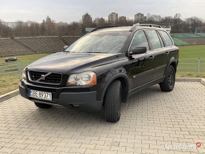 Volvo xc90 2.4 D5 MANUAL AWD