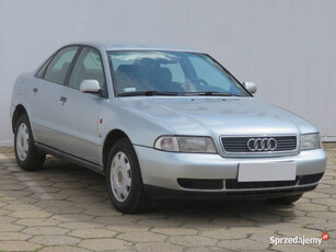 Audi A4 1.6