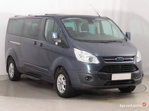 Ford Tourneo Custom 2.2 TDCi