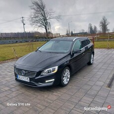 VOLVO V60 D4 181KM