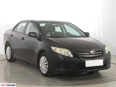 Toyota Corolla 1.6 130 KM 2009r. (Piaseczno)