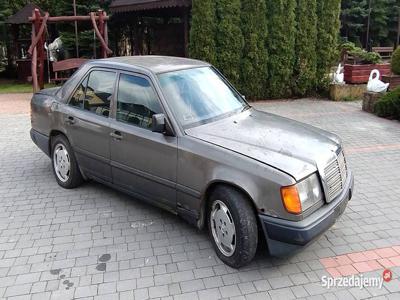 Mercedes-Benz W124 - na części