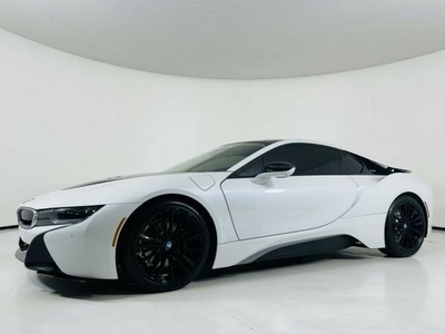 BMW i8 1.5 TwinPower Turbo 231 KM + electric 131 KM