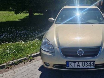 Nissan Altima 2.5 178 km