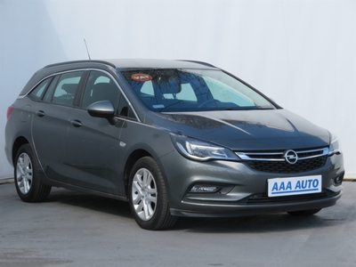 Opel Astra 2019 1.4 T 152213km Kombi