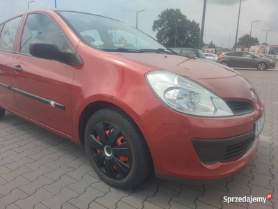 Renault Clio III 1.2 75 KM, salon Polska