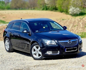 Sprzedam prywatny! Opel Insignia Sports Tourer 2.0T 220KM PB+LPG