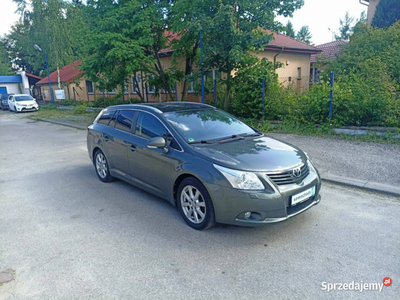 Toyota Avensis Panorama, ksenon, Premium Sound, stan BDB III (2009-)