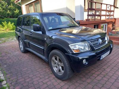 Mitsubishi Pajero 3.2 wersja Dacar .