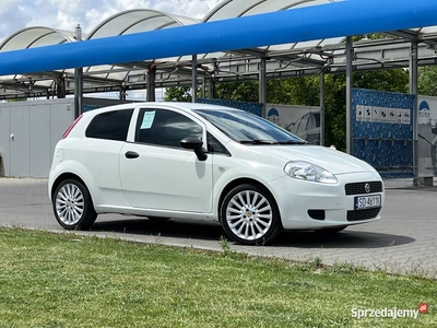 Zadbany ekonomiczny Fiat Punto - polecam