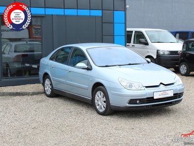 Citroen C5 II Hatchback 2.0i 16V 140KM 2005