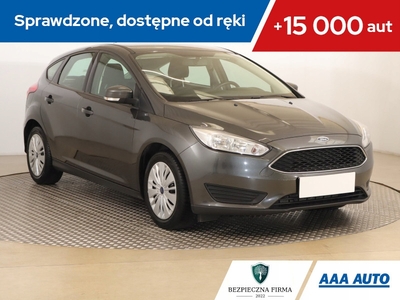 Ford Focus III Hatchback 5d facelifting 1.6 Ti-VCT 105KM 2017