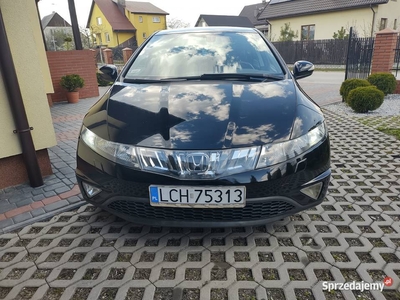 Honda Civic VIII Ufo