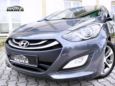 Hyundai i30 II Hatchback 5d 1.6 GDI 135KM 2015