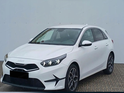 Kia Ceed III Hatchback Facelifting 1.5 T-GDI 140KM 2024