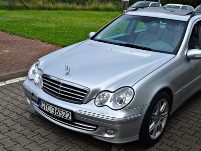 Mercedes-Benz Klasa C W203