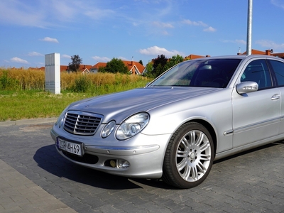 Mercedes-Benz Klasa E W211 E270 CDI Elegance