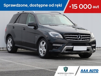 Mercedes Klasa M W166 Off-roader 350 BlueTEC 4MATIC 258KM 2012