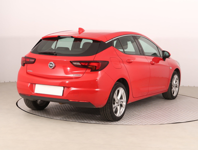 Opel Astra 2016 1.4 T 54111km Hatchback