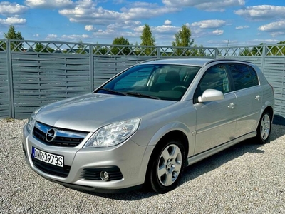 Opel Signum 1.9 CDTI ECOTEC 120KM 2006