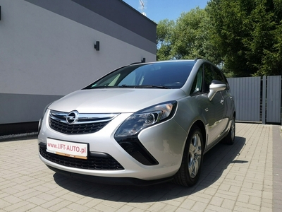 Opel Zafira C Tourer 1.4 Turbo ECOTEC 140KM 2013