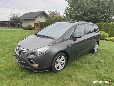 Opel Zafira Tourer 2016r 1.6 136 KM FULAS