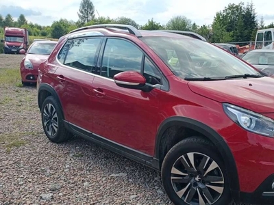 Peugeot 2008 I SUV Facelifting 1.2 PureTech 110KM 2018