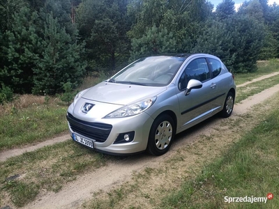 Peugeot 207 1.4 Benzyna 73km Panorama Dach Klima z Niemiec