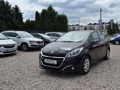 Peugeot 208 I Hatchback 5d Facelifting 1.2 PureTech 82KM 2016