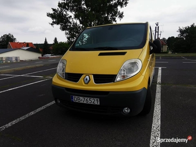 Renault Trafic doka 6os 2009r 2.0 dCi