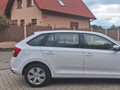 Skoda Rapid I SPRZEDAM -Bardzo ładna SKODA RAPID Spaceback 1,2 benzyna+ GAZ BIAŁA