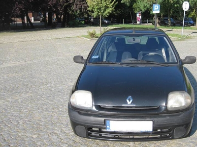 sprzedam renault clio