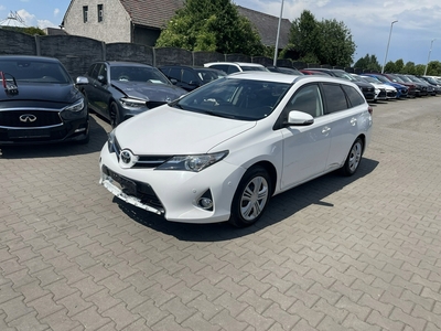 Toyota Auris II Touring Sports Valvematic 130 132KM 2014