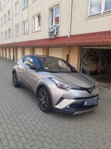 Toyota C-HR selection 1,8 hebryda