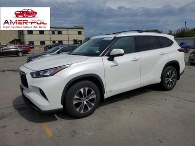 Toyota Highlander III 2020