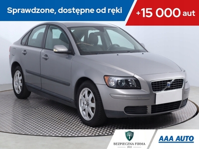 Volvo S40 II 1.8 i 125KM 2005