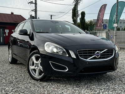 Volvo V60 I Kombi 2.0 D3 163KM 2010