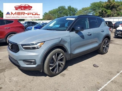 Volvo XC40 2021