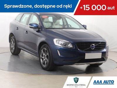 Volvo XC60 I SUV Facelifting 2.0 D4 DRIVE-E 190KM 2015