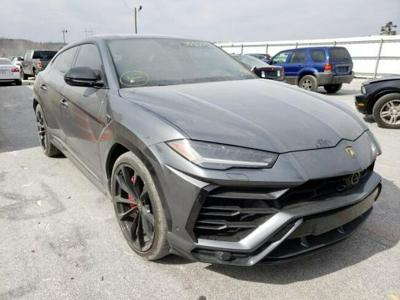 Lamborghini Urus 2019, 4.0L, 4x4, porysowany lakier