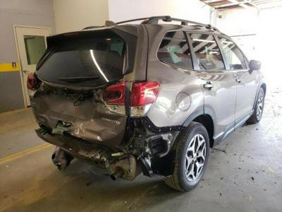 Subaru Forester 2021, 2.5L, 4x4, od ubezpieczalni