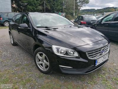 Volvo V60 I D2 Drive-E Base